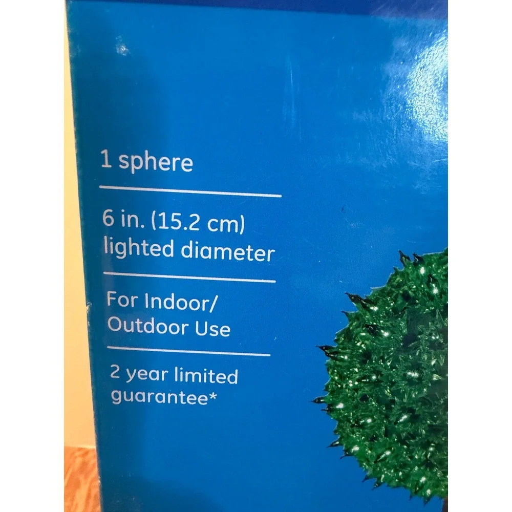 Lot of 2 VTG GE Holiday Classics Super Sphere Christmas Lights Green and Clear